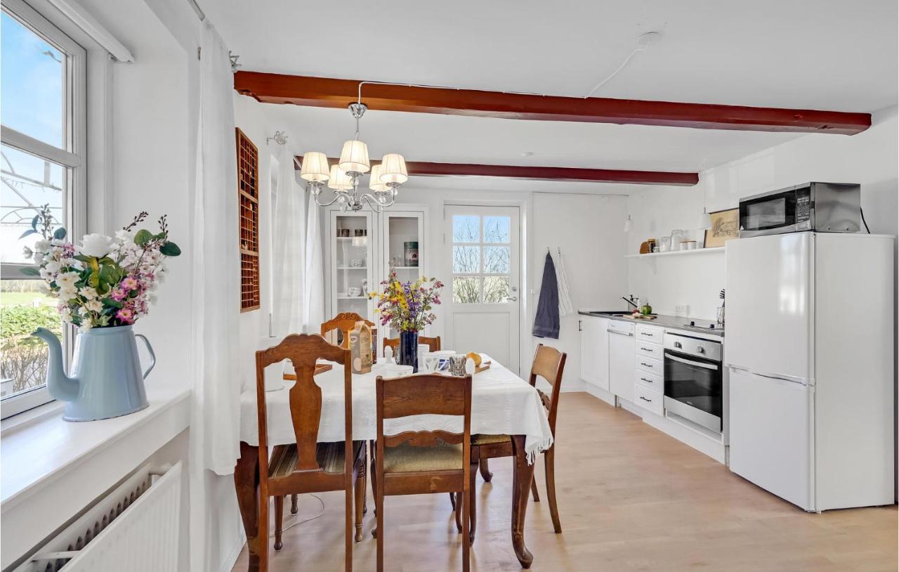 1 Bedroom Pet Friendly Apartment In Nørre Alslev Exteriér fotografie